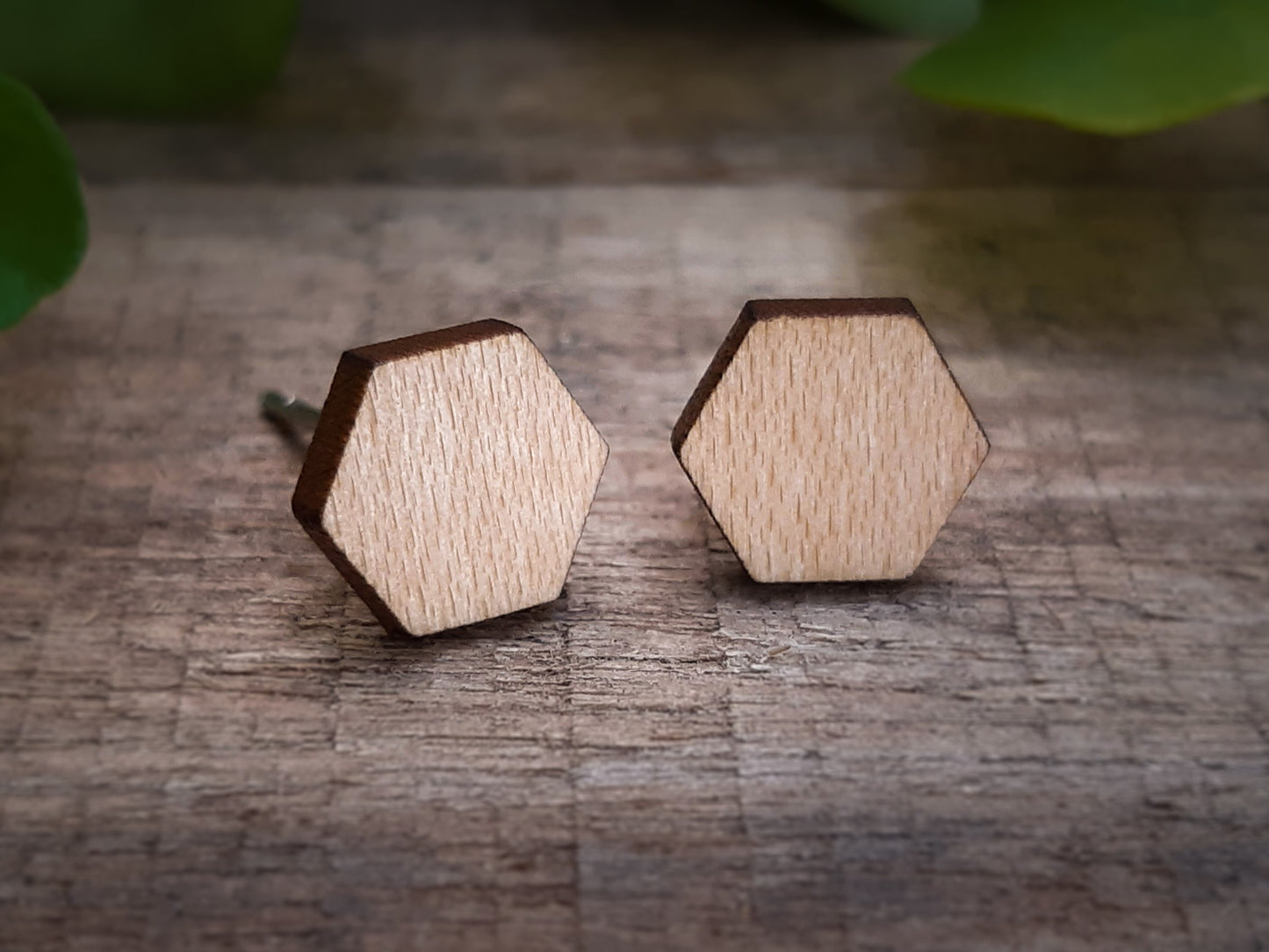Houten Oorknopjes | Hexagon | Esdoorn