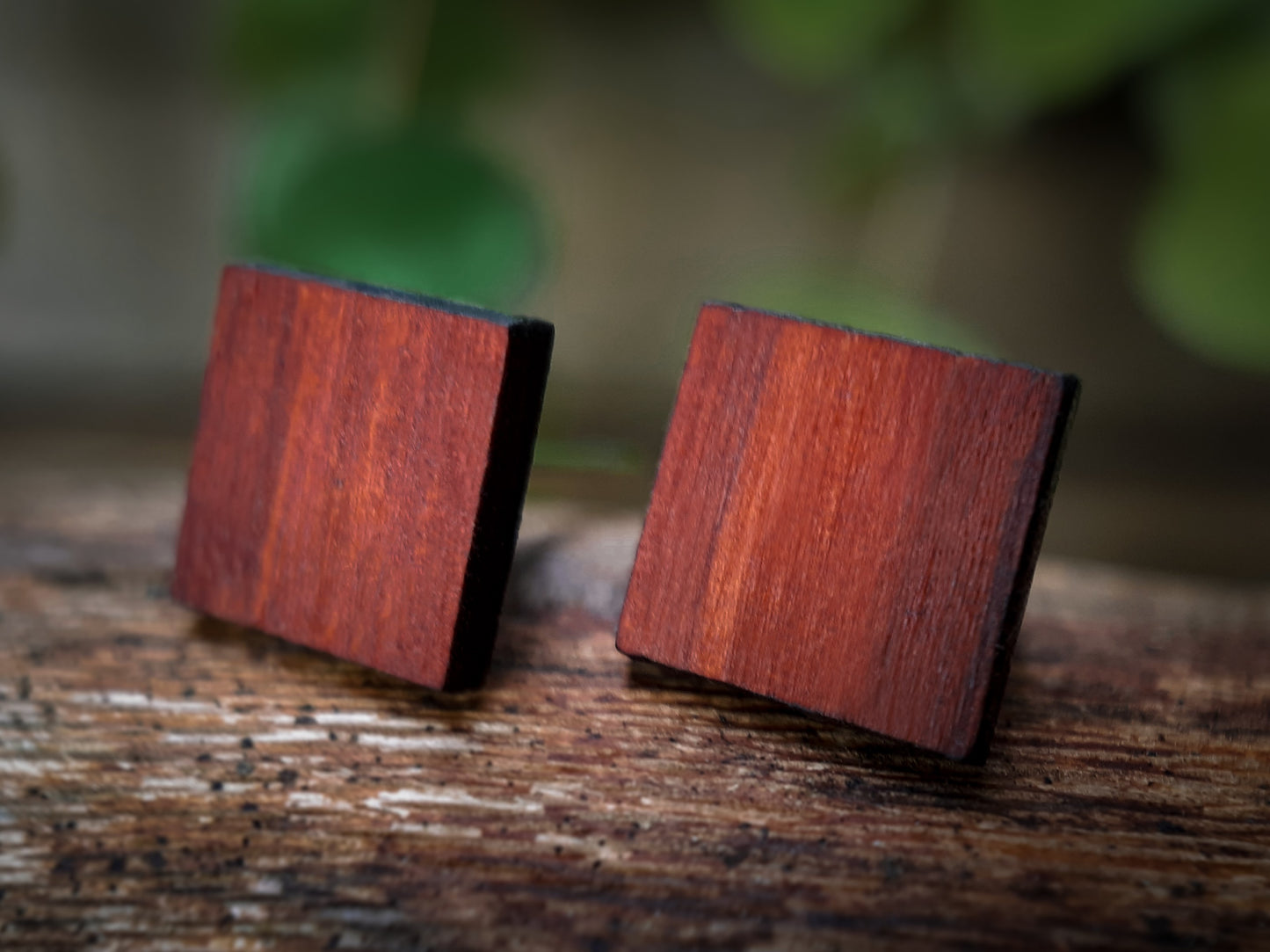 Houten Oorknopjes | Vierkant | Padoek