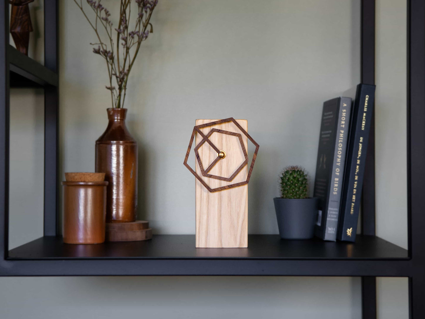 Houten Tafelklok 'Hexa' | Essen & Noten