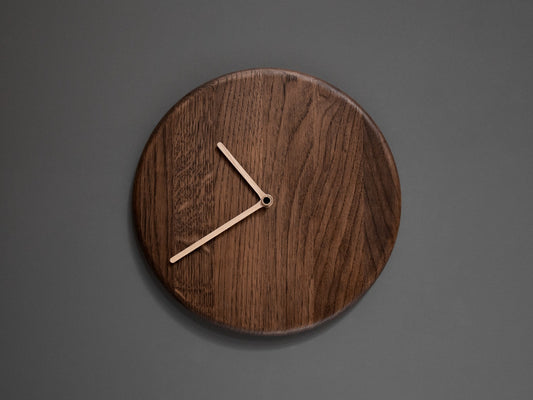 Houten Klok Minimalist| Massief Eiken | Donker